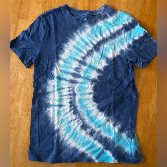 GAP Other - Gap 100% organic cotton tie dye pocket tee shirt